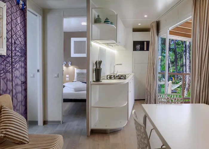 Awesome Stacaravan In Tar Kemping