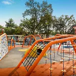 Awesome Stacaravan In Tar Campsite 4*