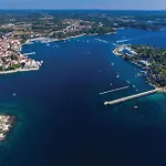 Campsite Awesome Stacaravan In Tar Porec