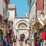 Campsite Awesome Stacaravan In Tar 4*