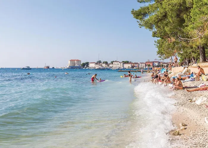 Awesome Stacaravan In Tar Kemping 4*